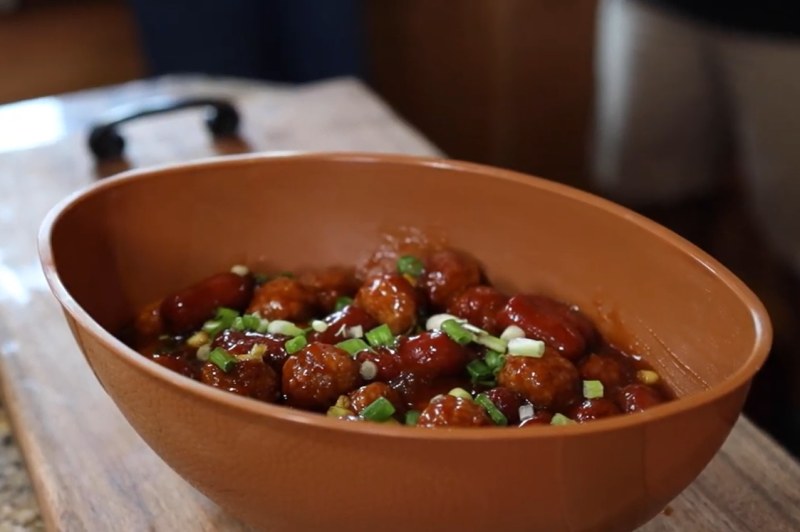 Abby J &amp; Big Dave Eats - Tailgate Touchdown Meatball &amp; Smoky Bake 